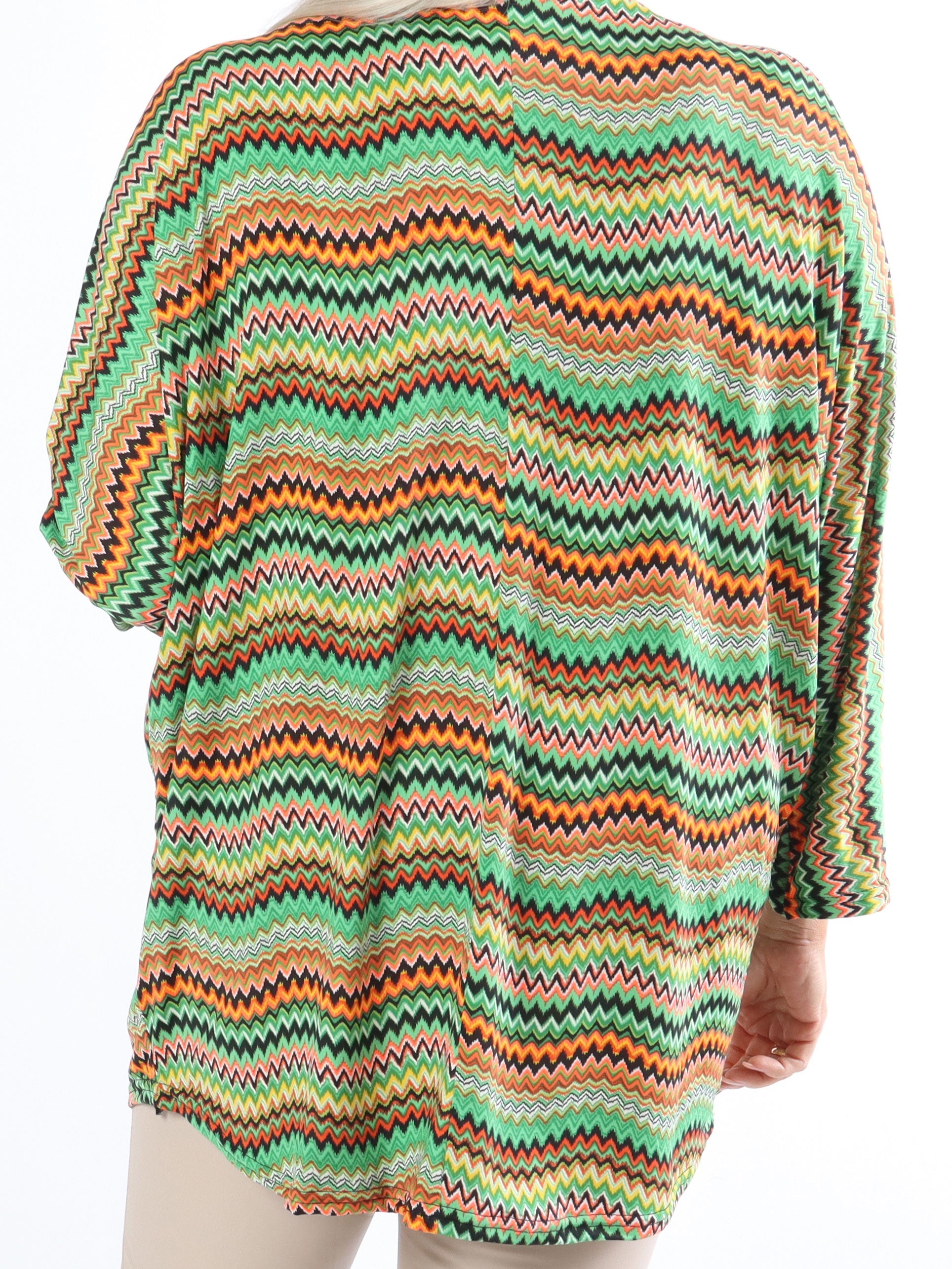 Celia Zigzag - Söt plus size tunika i elastiskt tyg med dragkedja